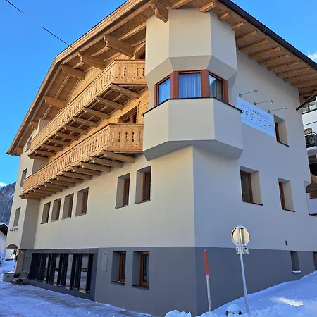 Garni Pfeifer Bed & Breakfast *