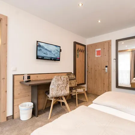 Garni Pfeifer 3*
