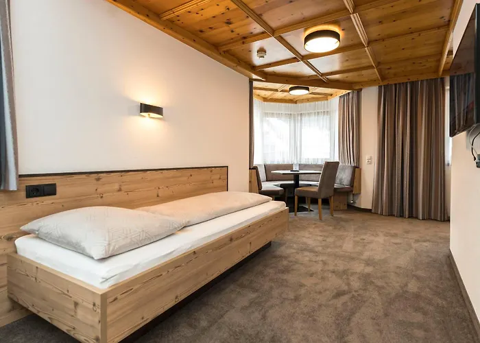 Garni Pfeifer Bed & Breakfast 3*